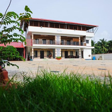 Castle Home Stays Udupi Exterior photo